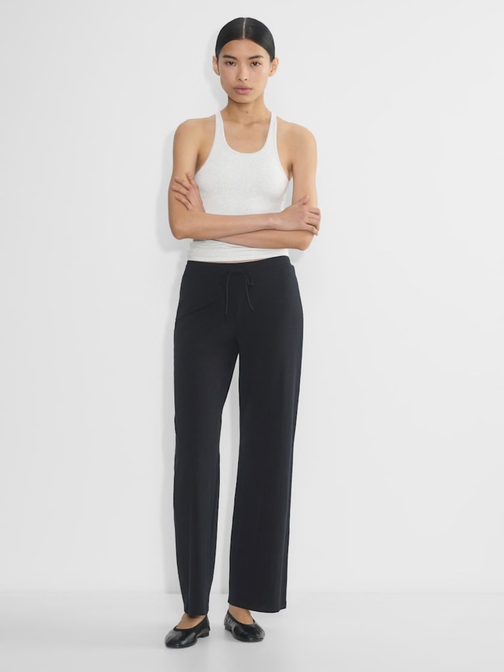 Aritzia TNA Chill pants black size small